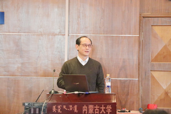 物理科学与技术学院邀请刘全慧教授作报告